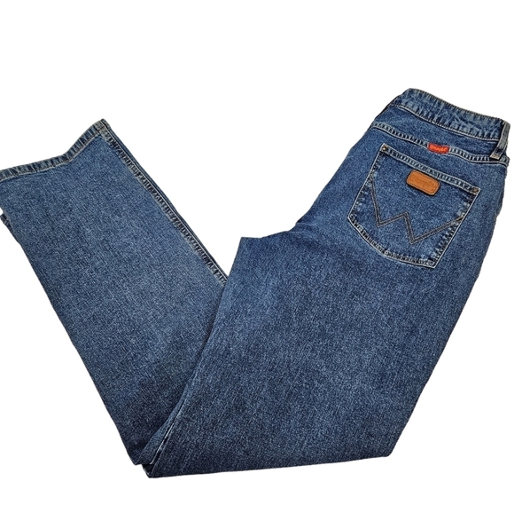 Wrangler Cowboy Cut Slim‎ Fit Natural Rise Denim Jeans Size 13 x 32 Women's - Picture 10 of 10